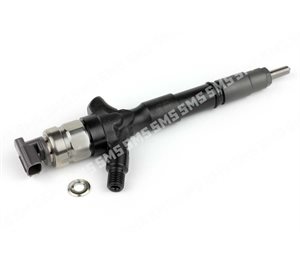 INJECTOR Assembly 8 / 2004->8 / 2006 Hilux