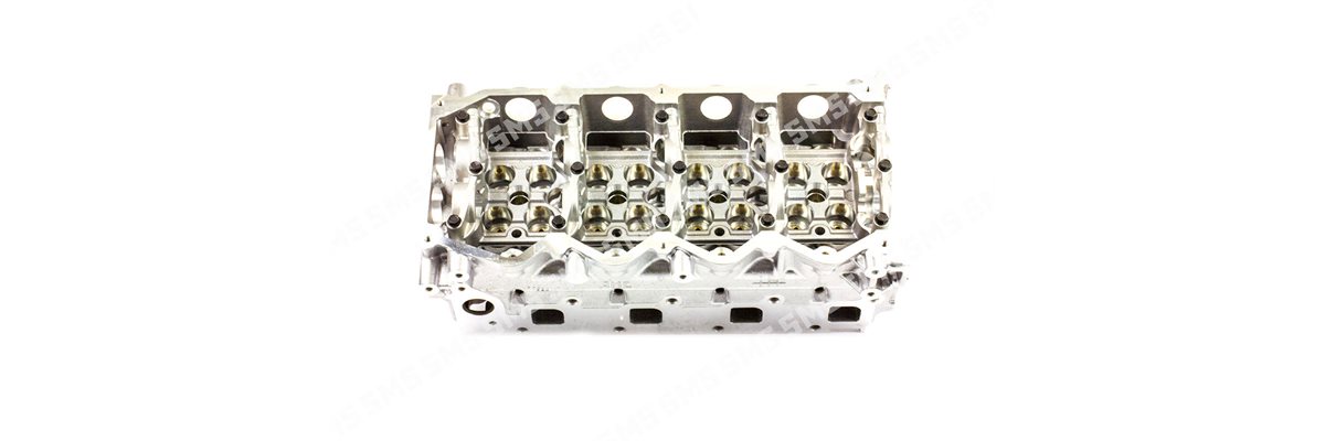 CYLINDER HEAD Bare AMC