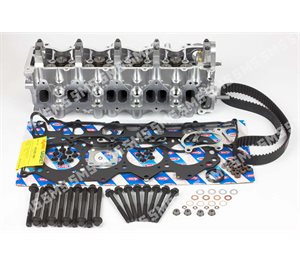 CYLINDER HEAD KIT (complete AMC head less camshaft)
